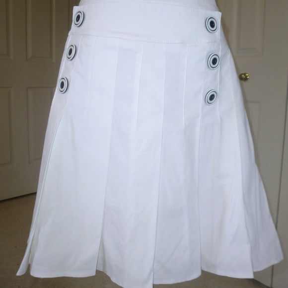 Camaeiu Dresses & Skirts - Camaeiu White Pleated Skirt Navy Buttons UK 10